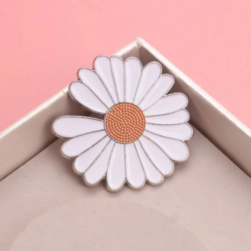 Alfiler esmaltado margaritas – Broche floral para vestir - imagen 3