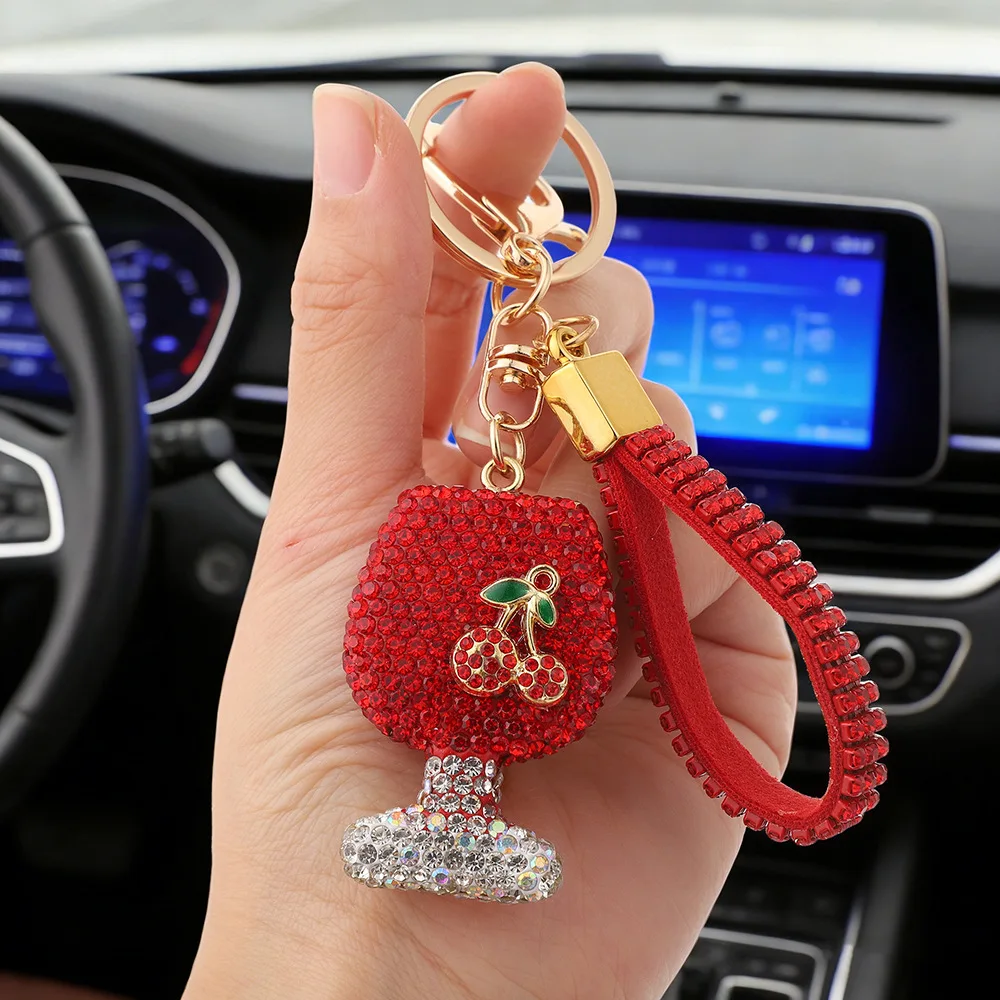 Llavero mini copa de vino tinto con diamantes para coche y bolsos - imagen 2