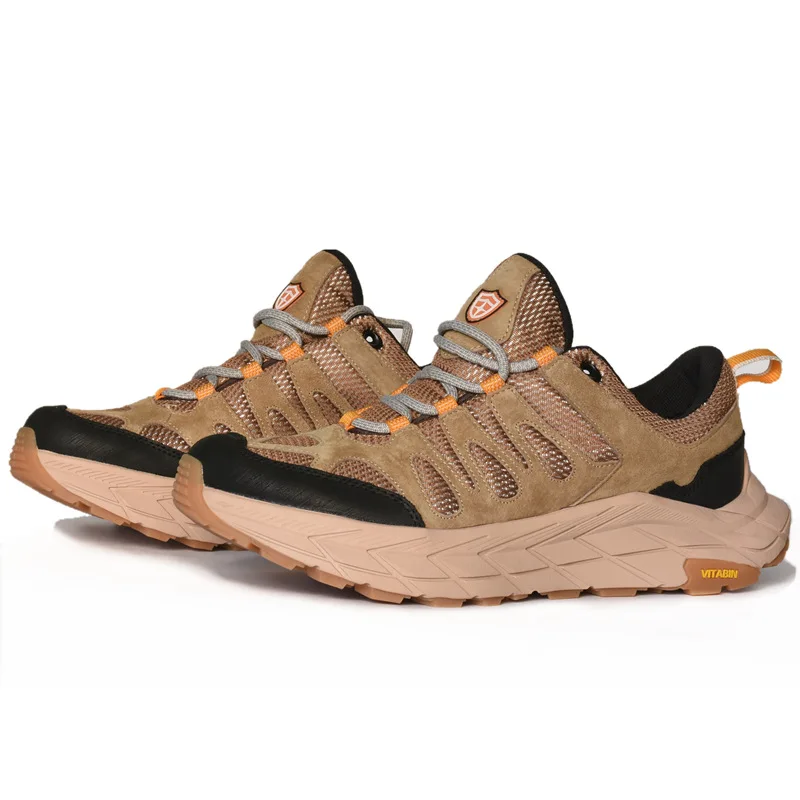 Botas de montaña para caminatas largas