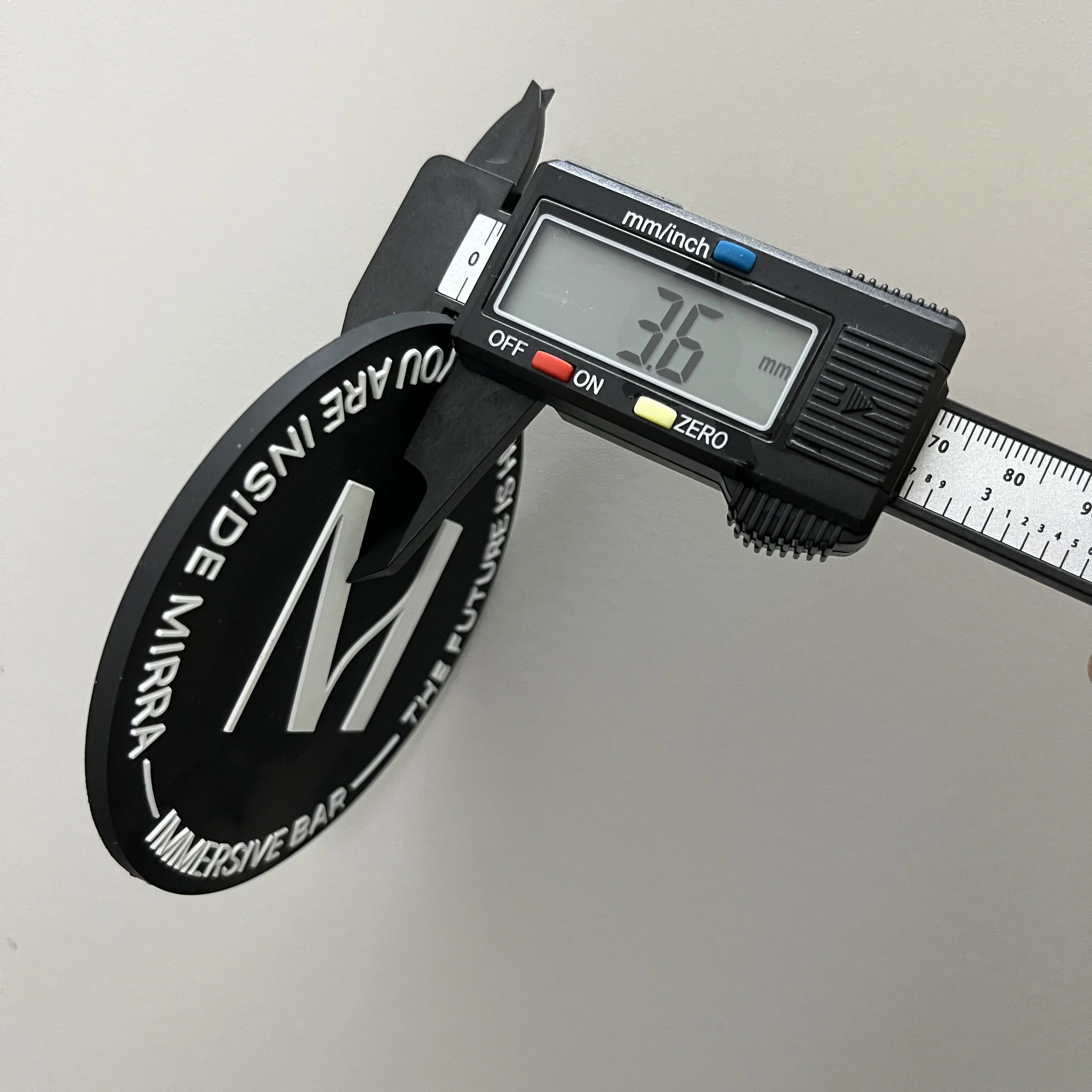 Posavasos redondos personalizados con logotipo – PVC y silicona - imagen 4