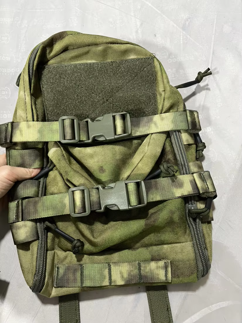 Bolsa de hidratación MOLLE mini compacta para uso táctico militar