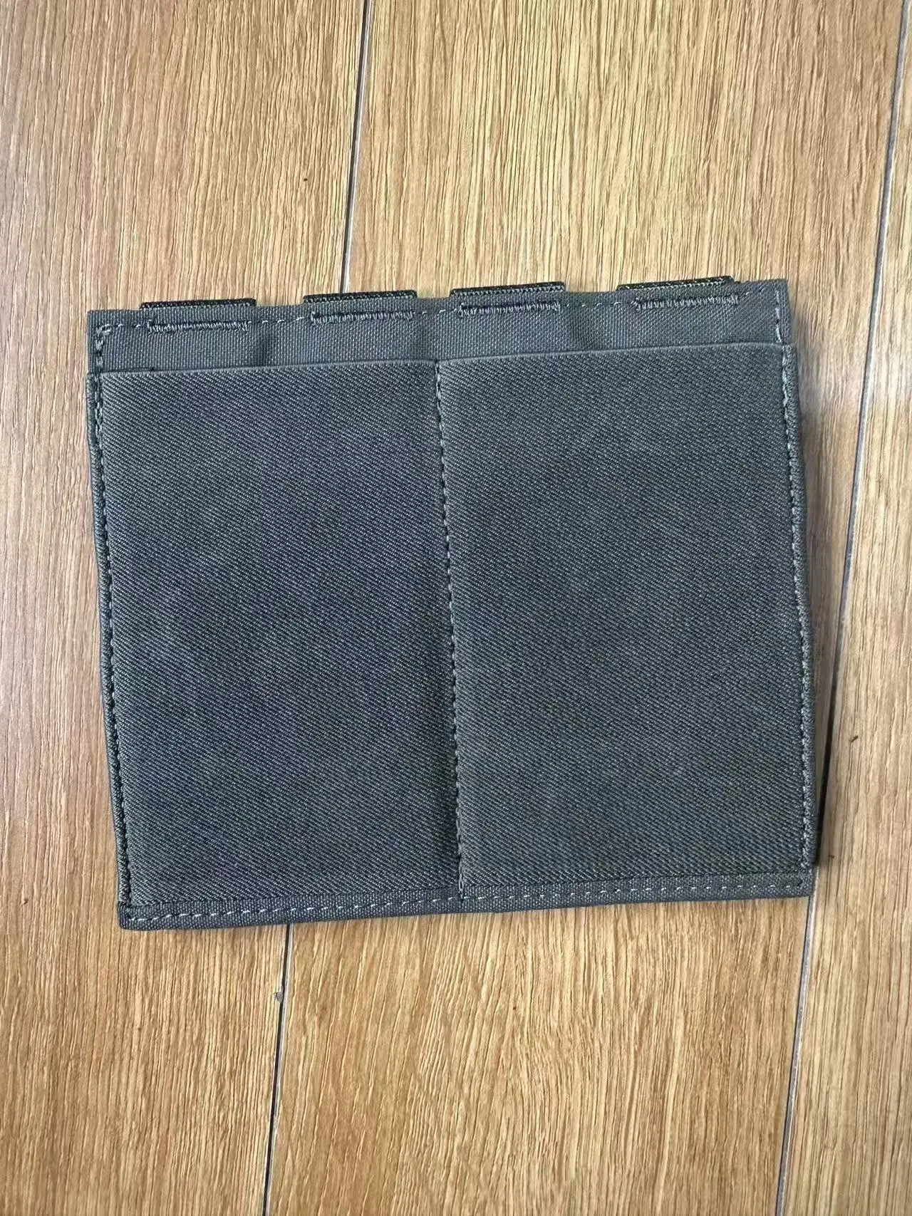 Porta cargadores elástico para 5.56 con sujeción segura y rápida - imagen 2