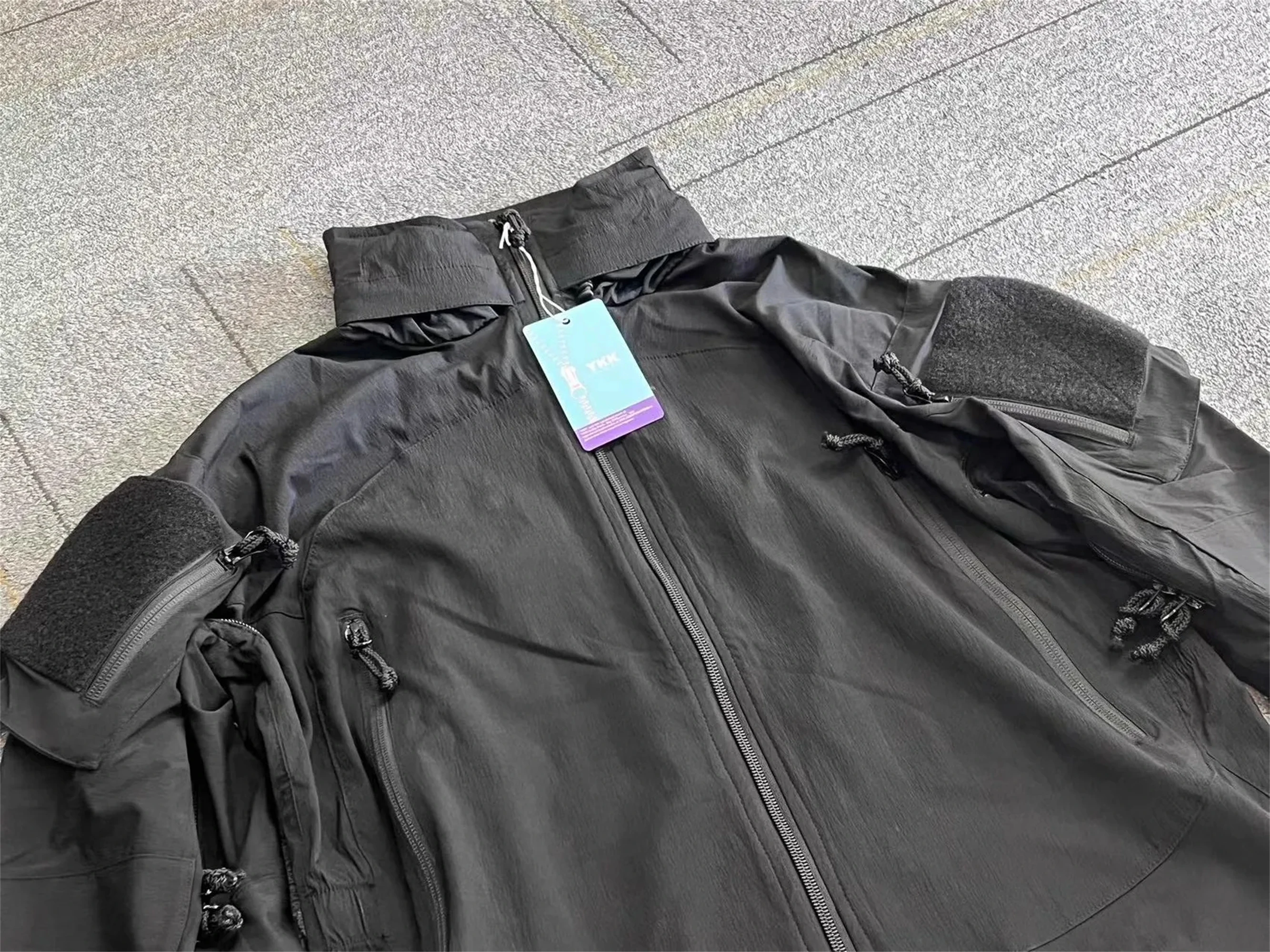 Chaqueta táctica PCU L5 ripstop negra ligera con capucha y cremallera - imagen 3