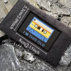 Parche táctico velcro frase I'm this old para brazo y ropa