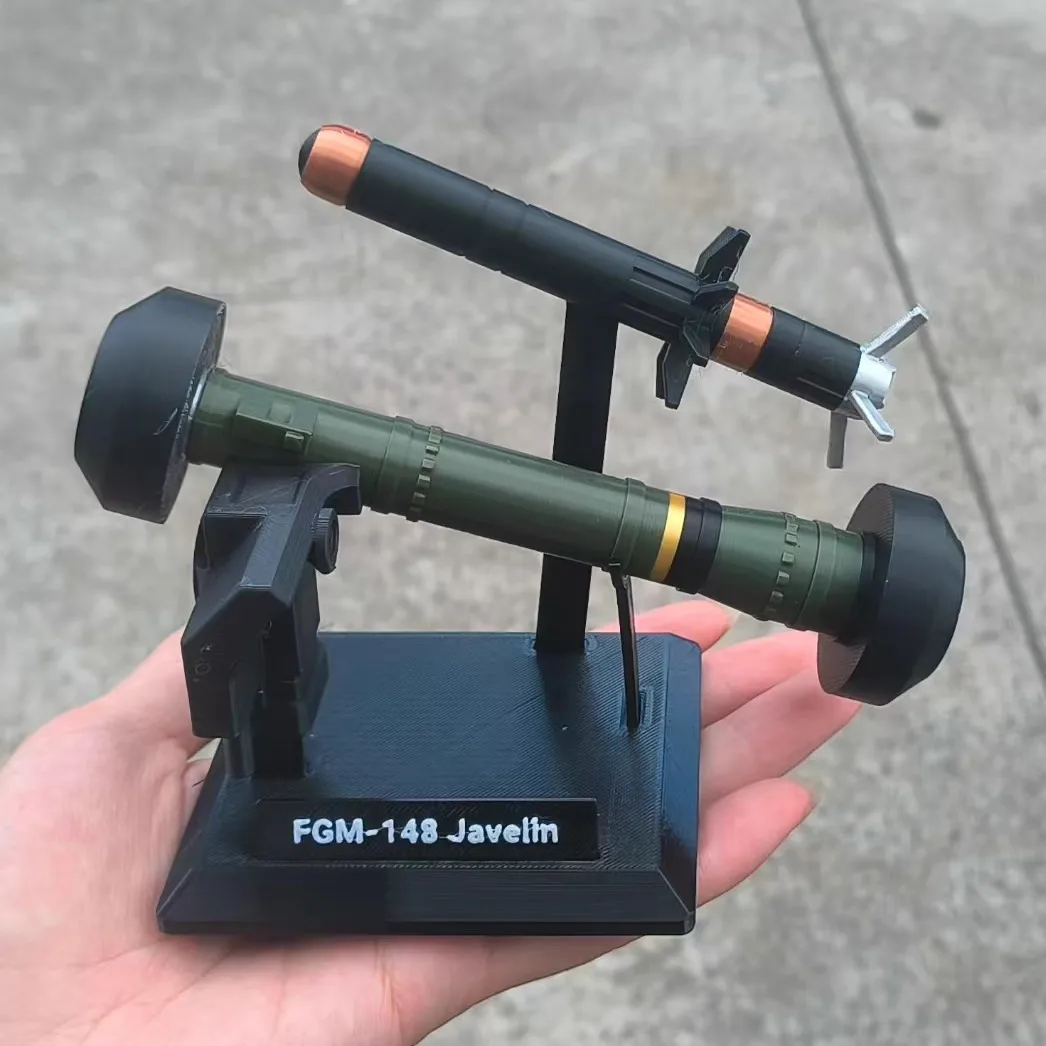 Modelo 3D impreso FGM-148 no funcional, adorno coleccionista - imagen 2