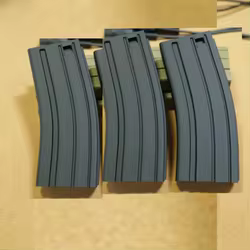 Réplica cargador táctico para impresión 3D, modelo no funcional