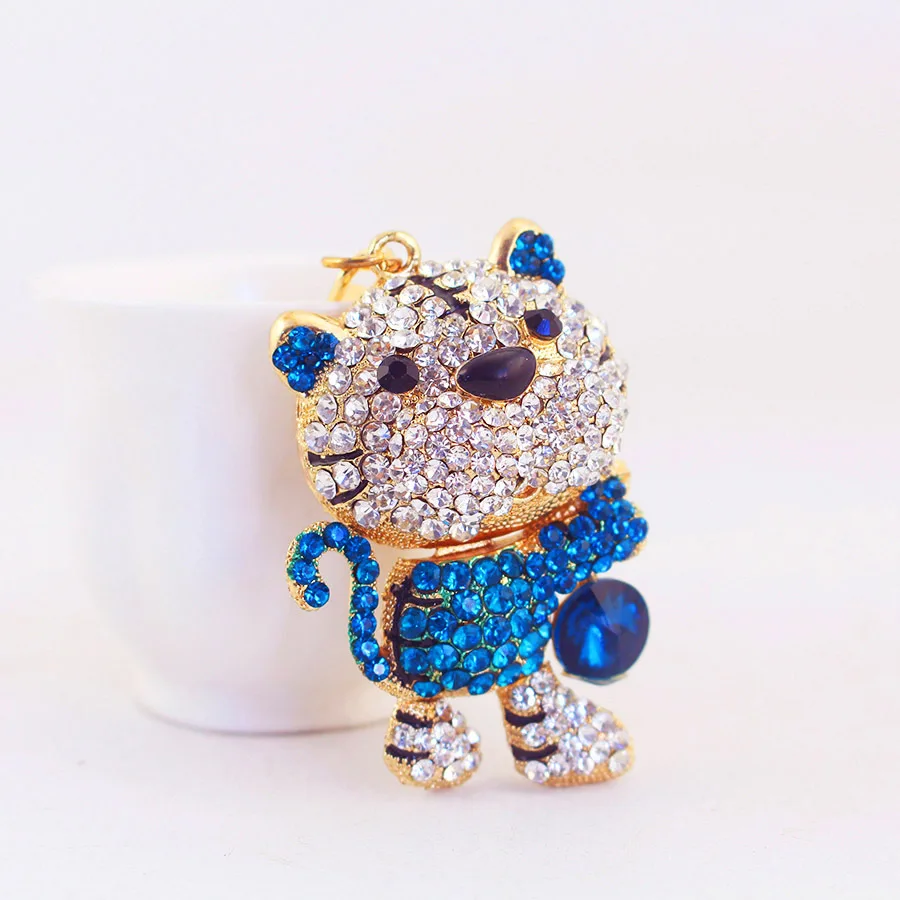 Figura de tigre estilo cristal