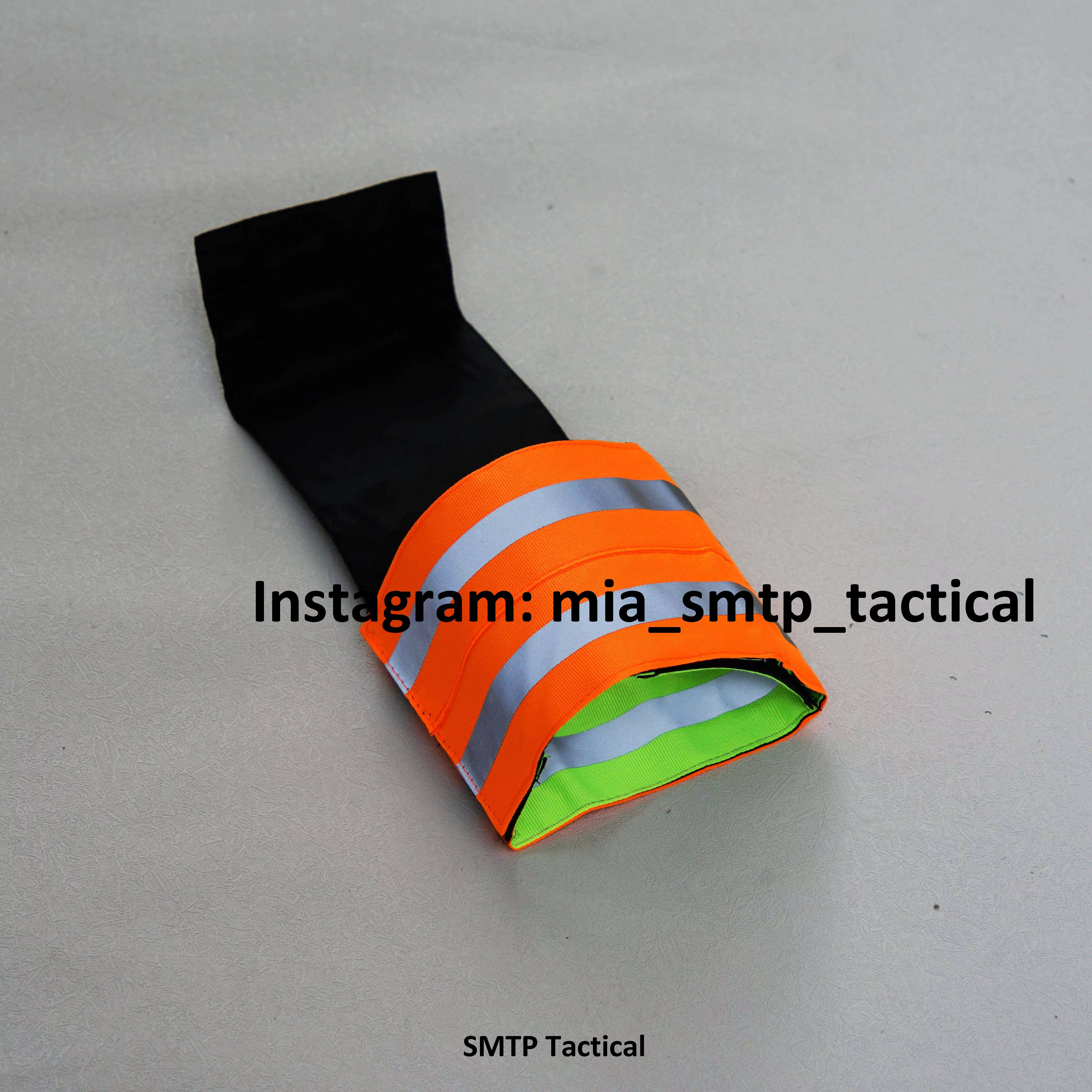 SMTP E26 Insignia reflectante doble para uniforme FSB MVD - imagen 3