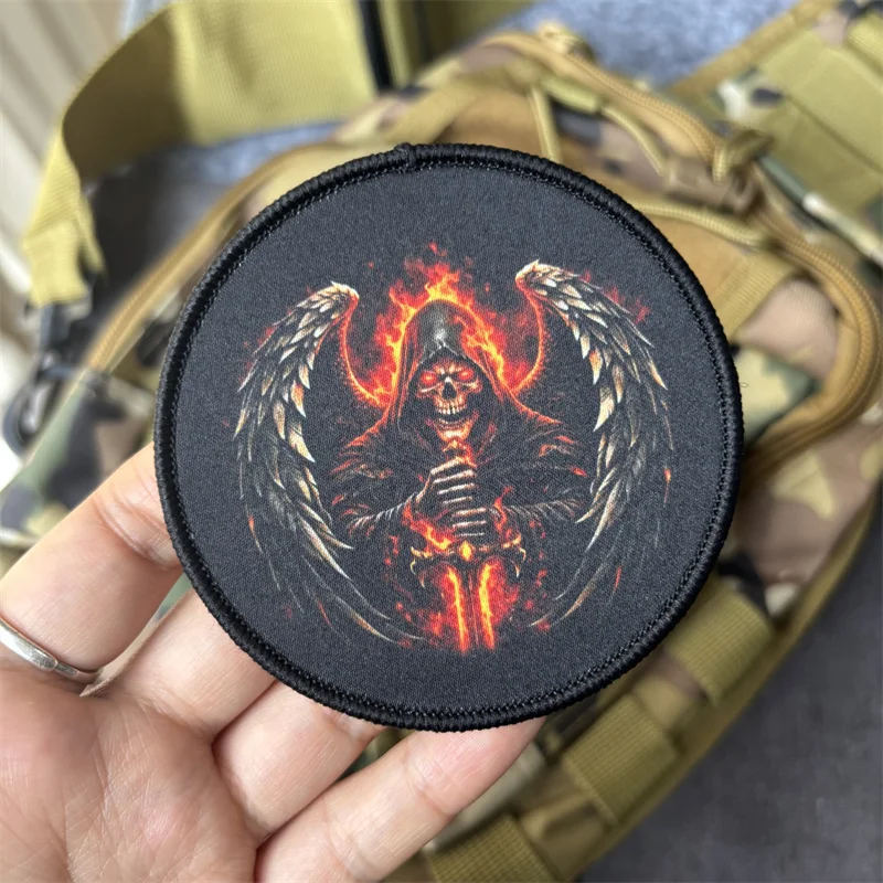 Parche militar táctico alas calavera – insignia moral bordado
