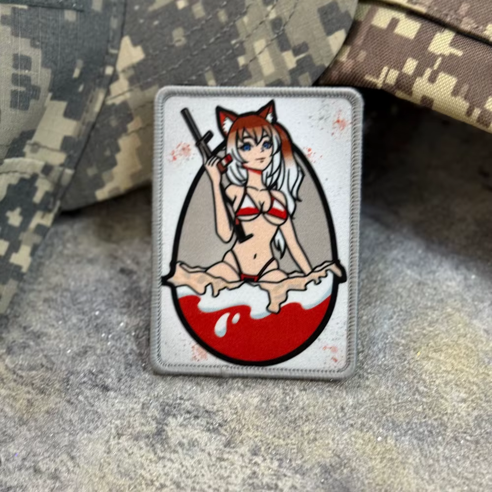 Parche velcro táctico con estampado anime chica para mochila - imagen 2