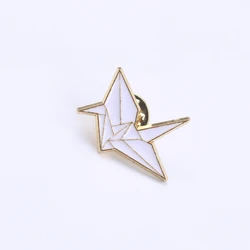 Broche estrella geometría moderna solapa minimalista línea dorada