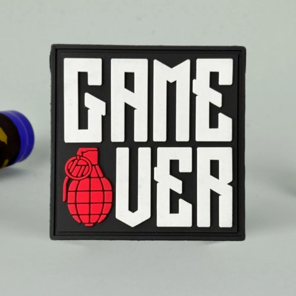 Parche táctico 3D de PVC Granada «Game Over» con velcro - imagen 5