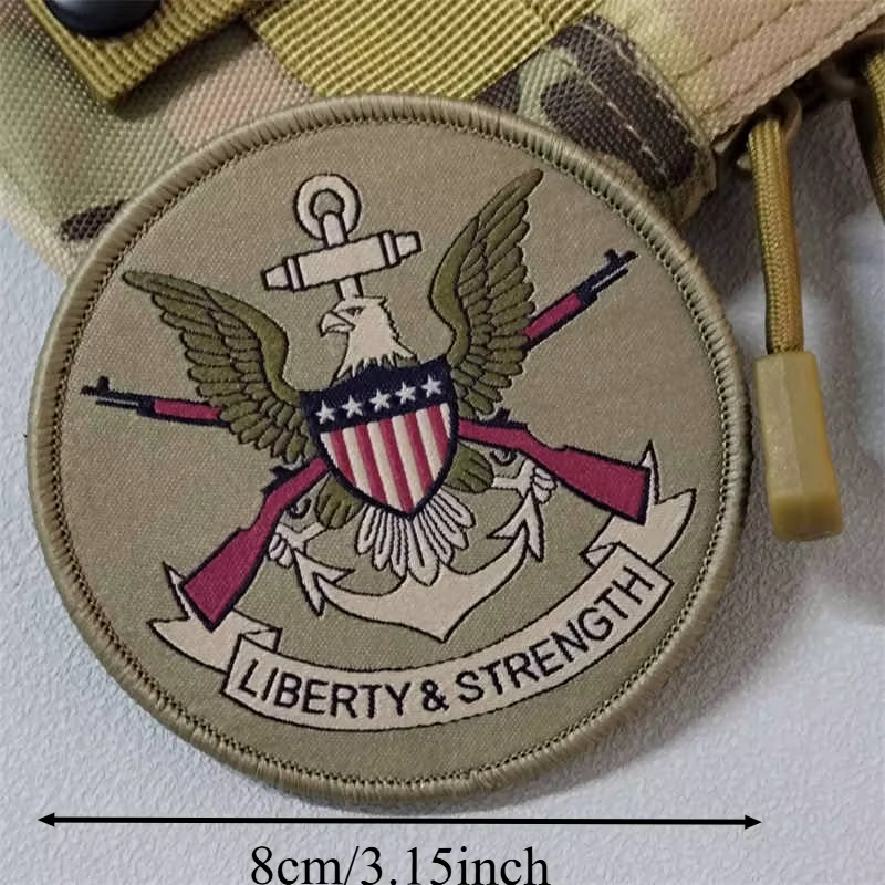 Parche táctico Liberty&Strength con velcro – Insignia moral airsoft - imagen 2