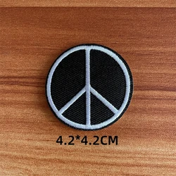 Parche bordado termoadhesivo serie negra, para planchar o coser