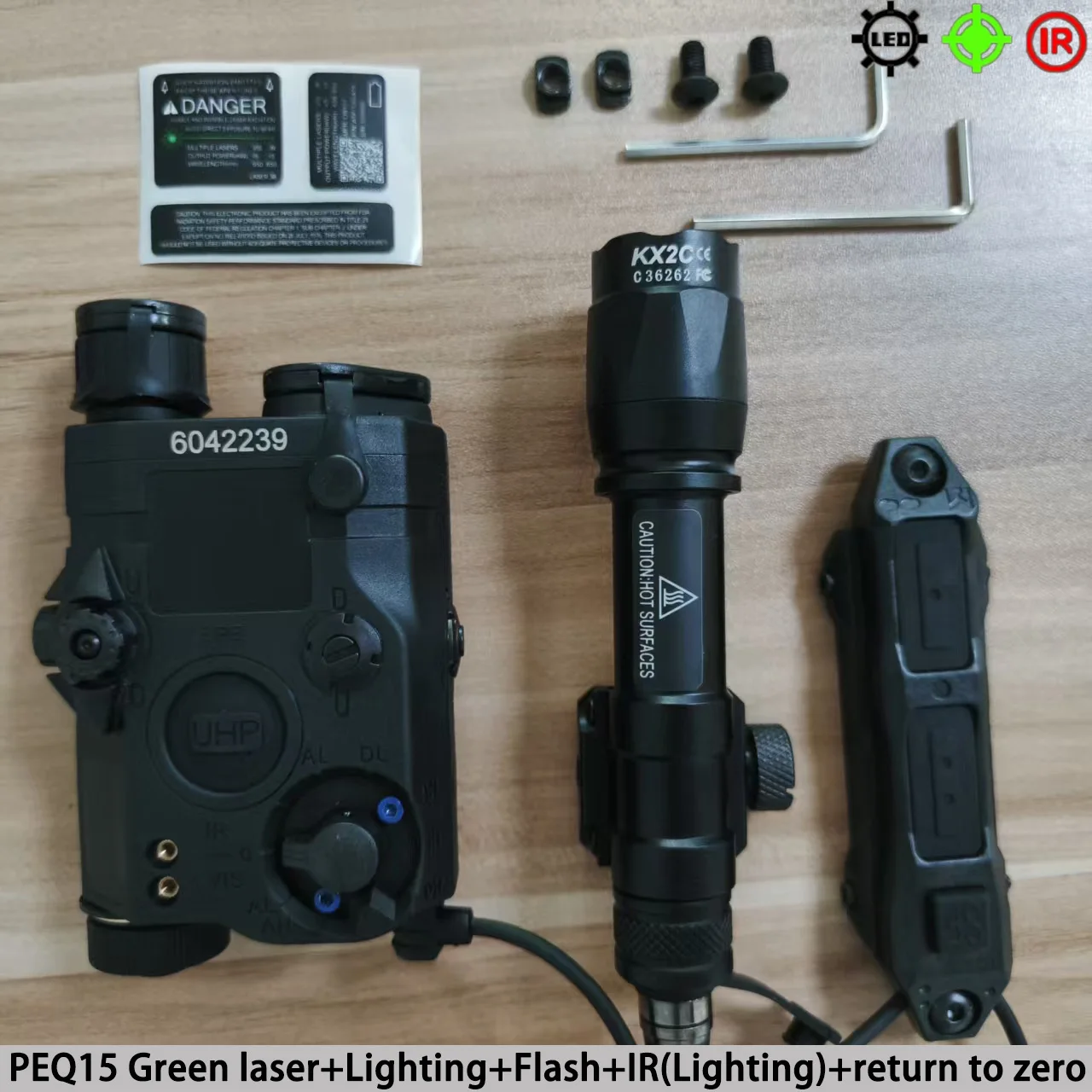 PEQ15 interruptor táctico doble control M300A con láser rojo y verde - imagen 4