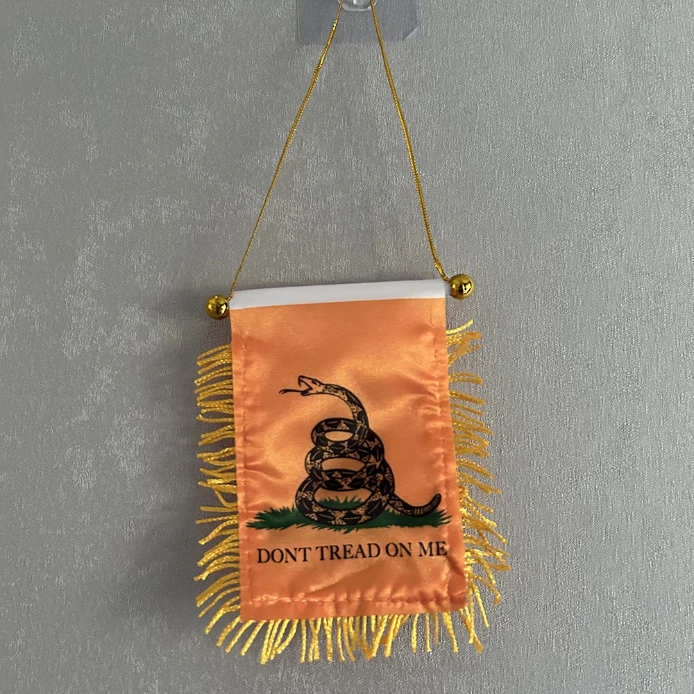 Bandera táctica Gadsden para ventana de coche, poliéster doble cara - imagen 5