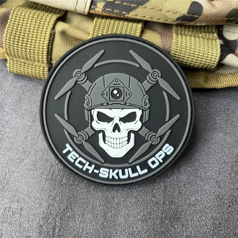 TECH-SKULL OPS parche táctico PVC calavera gancho y bucle - imagen 3
