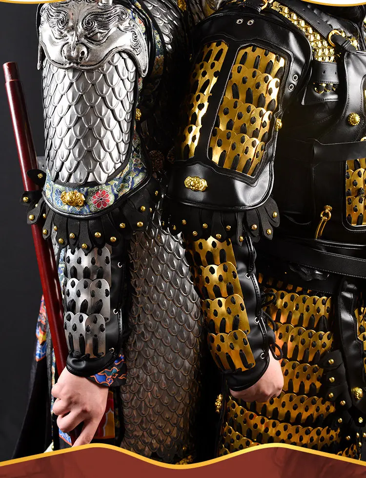 Long arm armor con estética metálica