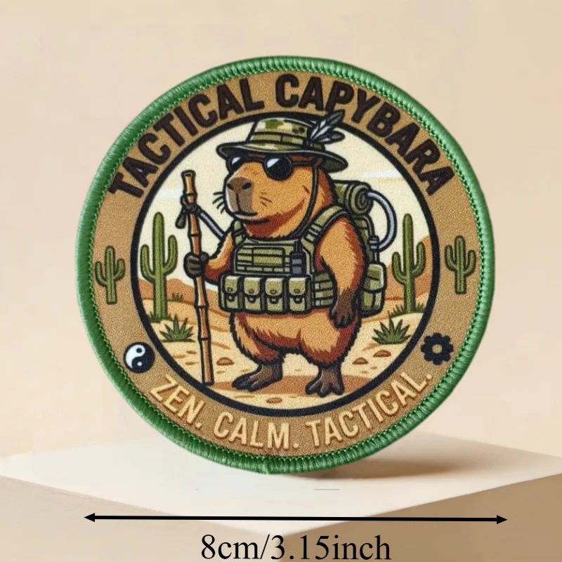 Parche capibara explorador a scratch para brazaletes y mochila - imagen 4