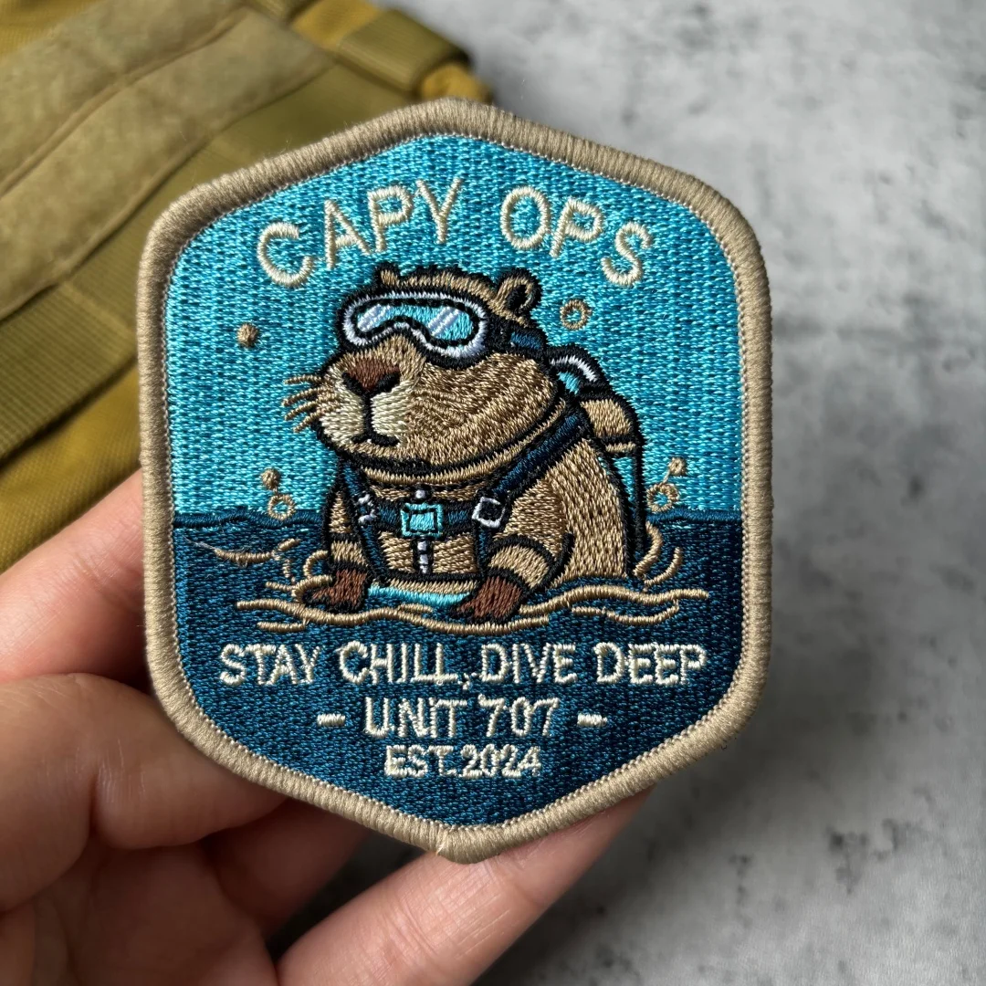 Capy Ops parche táctico Capybara buzo Stay Chill, velcro - imagen 4