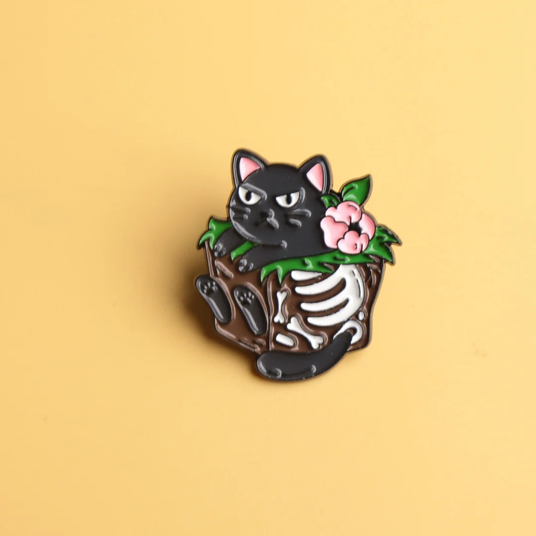 Pin de metal para mochila Halloween, regalo para amigos - imagen 3
