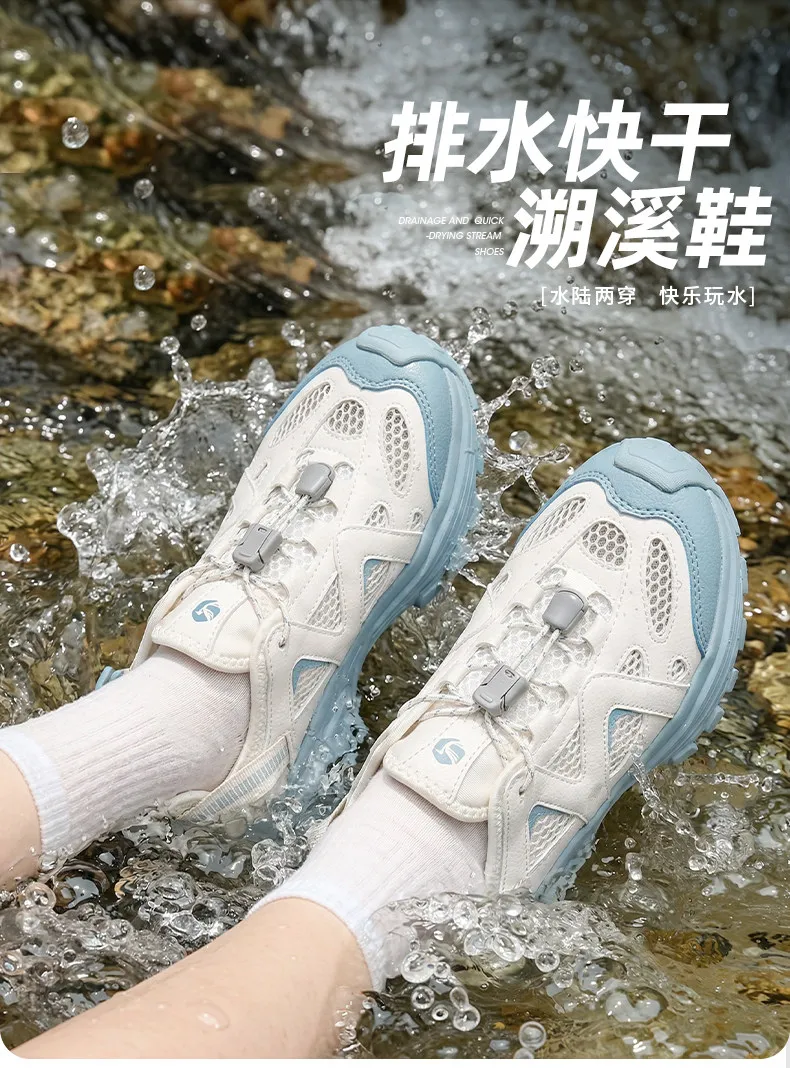 Persona usando los zapatos Skypilot en un entorno natural junto al agua