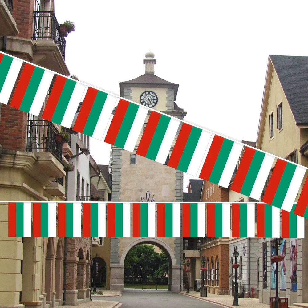 Banderines de Bulgaria SKY FLAG con los colores blanco, verde y rojo