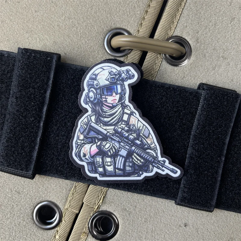 Parche táctico pistola 9mm – Insignia gancho y bucle - imagen 2