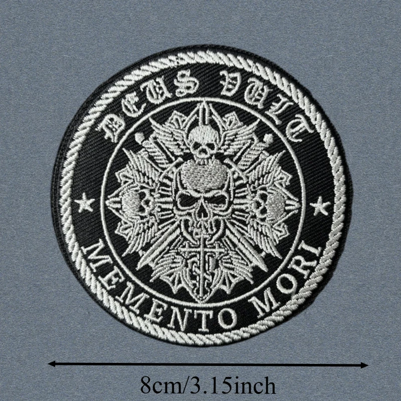 Parche táctico bordado Memento Mori para velcro en chaleco