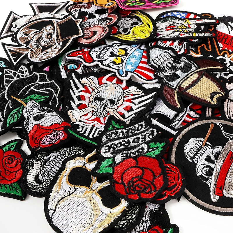 Parche bordado punk calavera para planchar - Rock decorativo - imagen 2