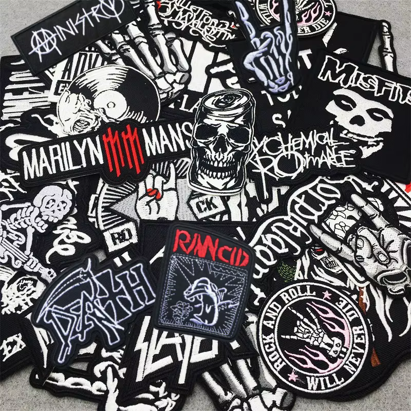 Parche bordado punk rock – Aplique termoadhesivo para ropa - imagen 5