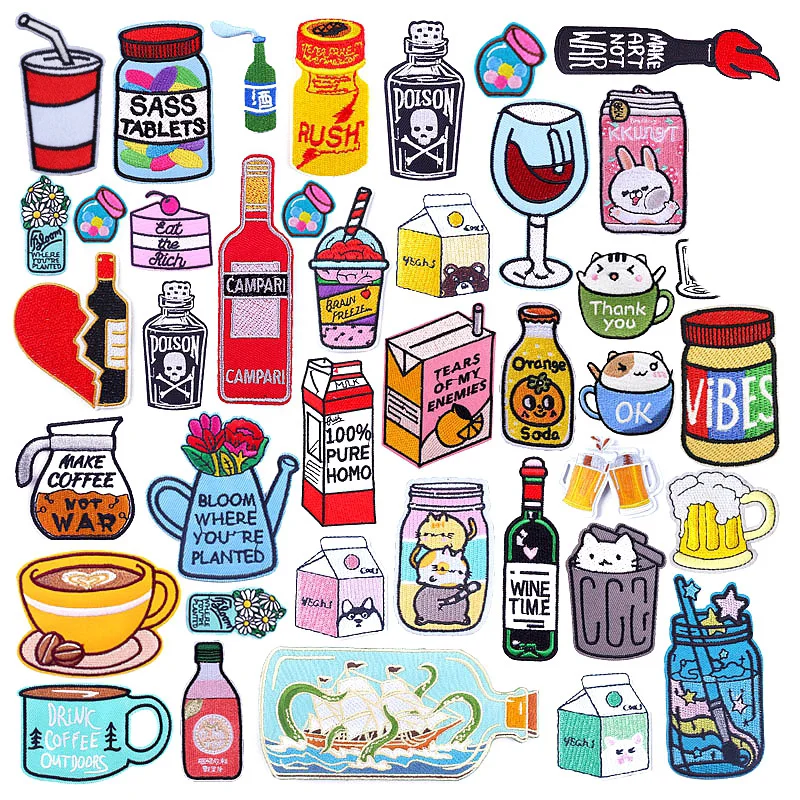 Parche bordado con diseño de taza de leche