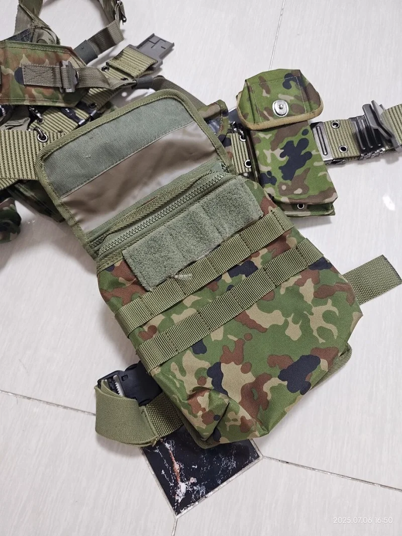 Cinturón táctico japonés con bolsillos para cargadores y herramientas - imagen 4