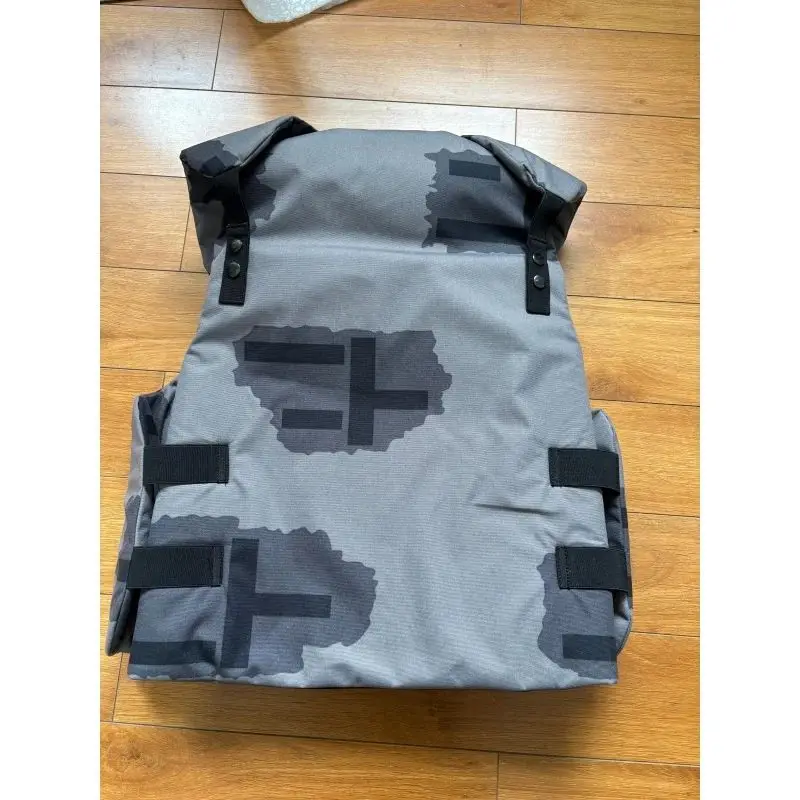 T-BLOCK Chaleco deportivo de exterior en gris urbano - imagen 3