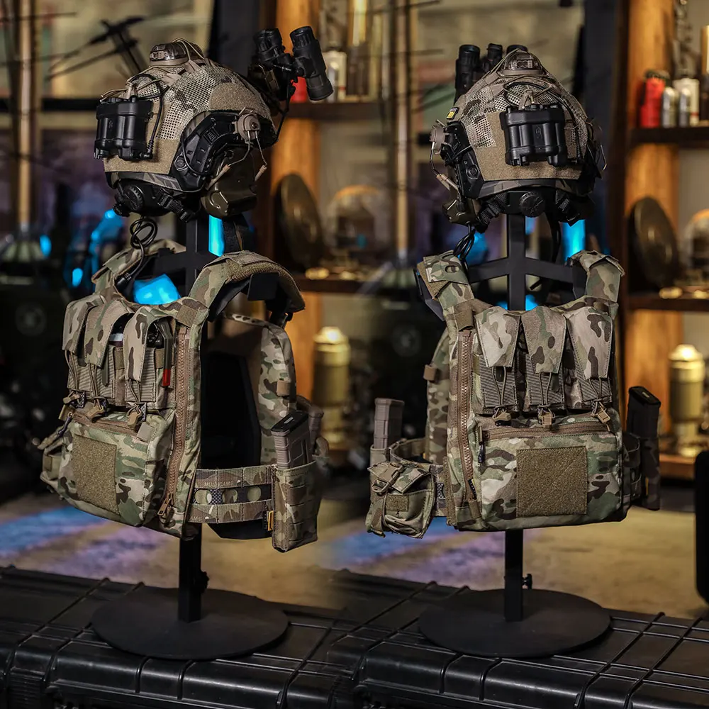 Chaleco táctico Emersongear visto desde ángulo lateral mostrando diseño modular