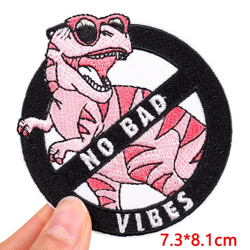 Parche bordado táctico dinosaurio con gafas y auriculares para planchar - imagen 5