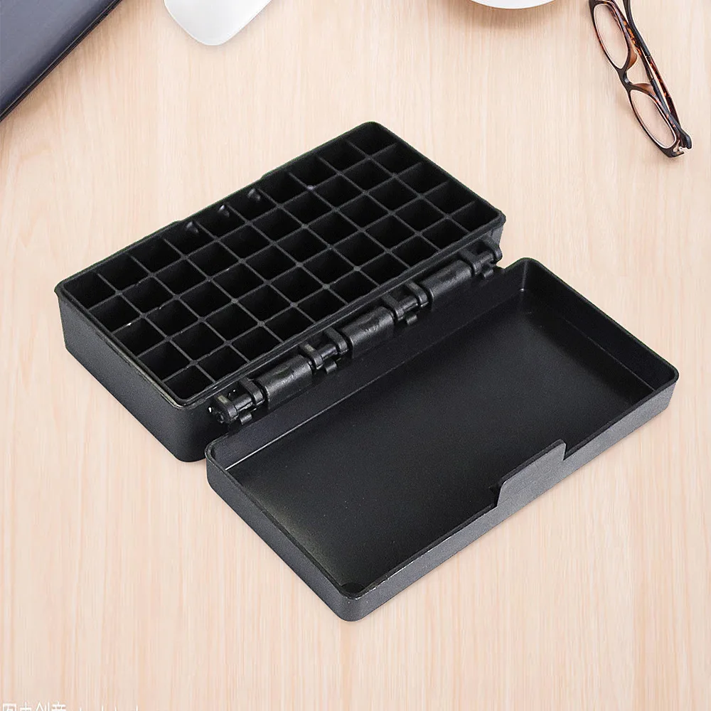 Caja abierta mostrando la distribución interior