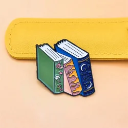 Broche de aleación libro dibujos animados – accesorio para mochila