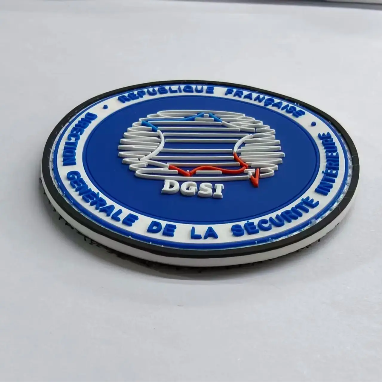 Parche termoadhesivo goma PVC logotipo 3D para ropa y gorras - imagen 3