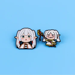 Broche de metal esmaltado elfo dibujo animado para mochila