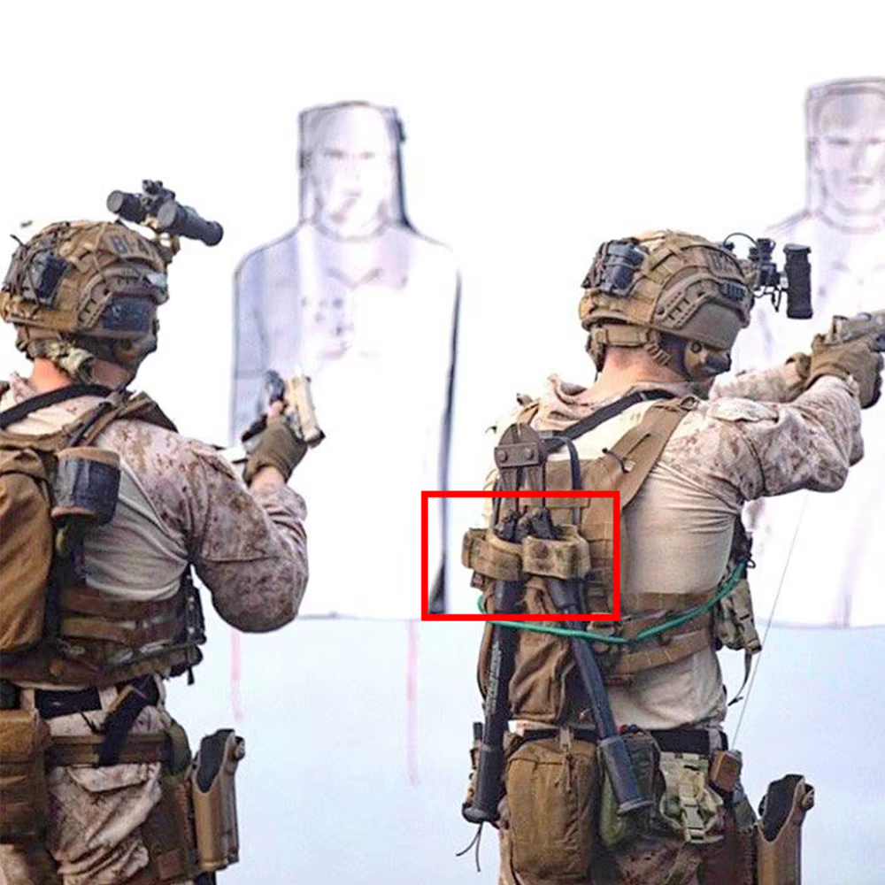 Equipo táctico Airsoft con rifle fijo, correa MOLLE y sujeción - imagen 5