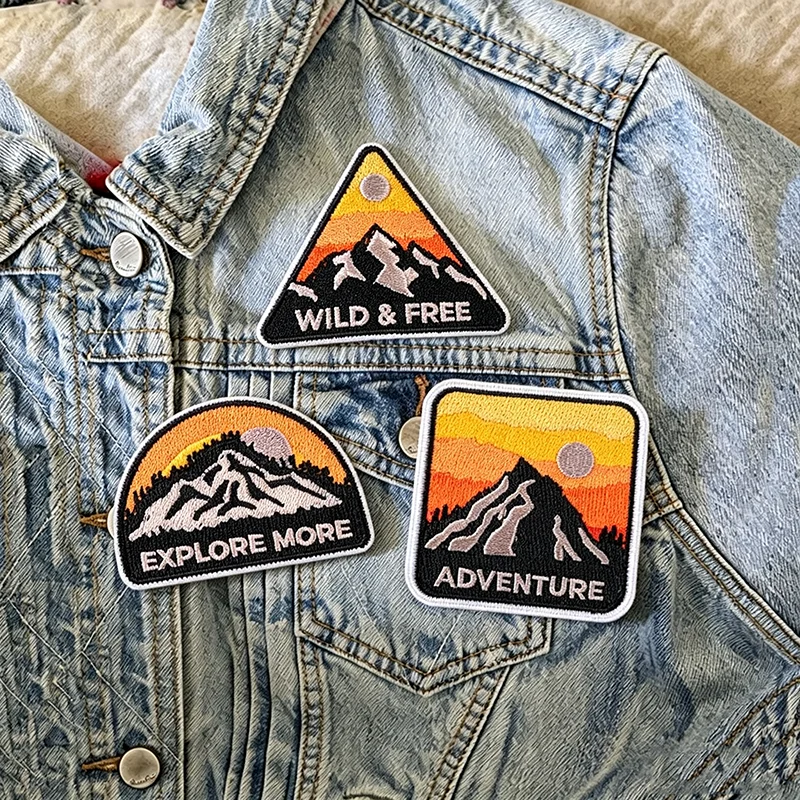 Parche termoadhesivo bordado montaña aventura para ropa y mochila - imagen 5