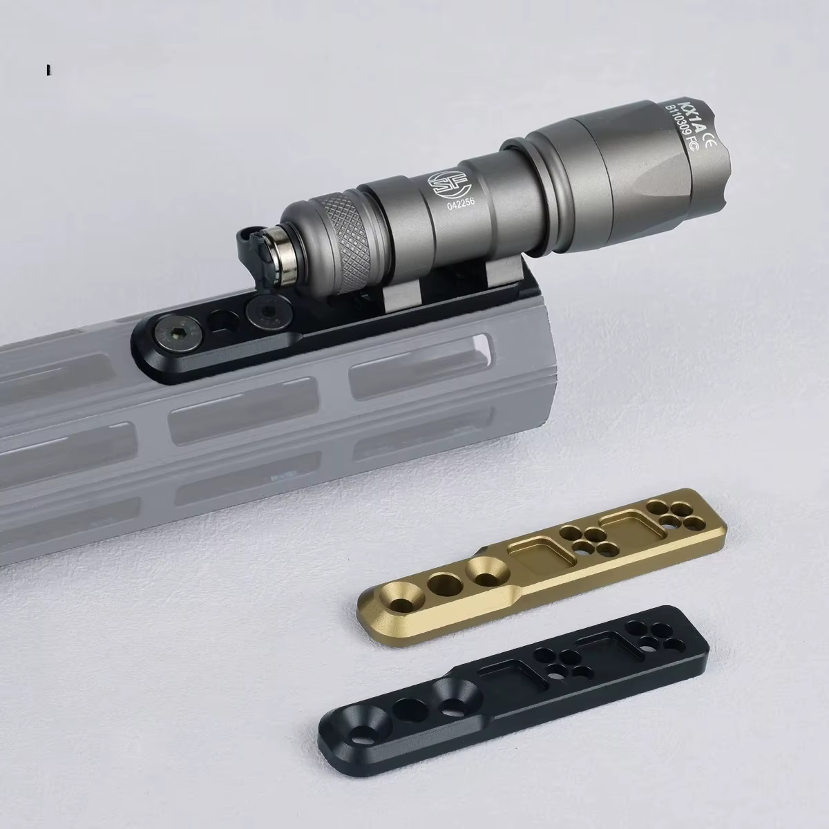 Soporte linterna ARIS SureFire M-Lok Keymod rail táctico encoding="UTF-8" /> - imagen 3
