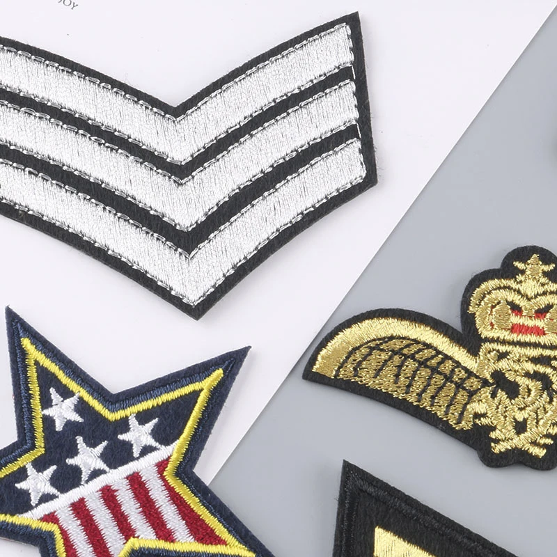 Parches bordados militares - Apliques para coser o planchar ropa
