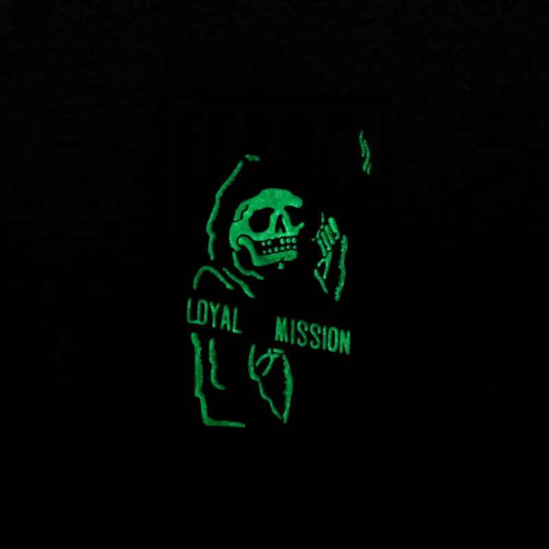 Parche táctico PVC bordado calavera faraónica luminosa para ropa DIY