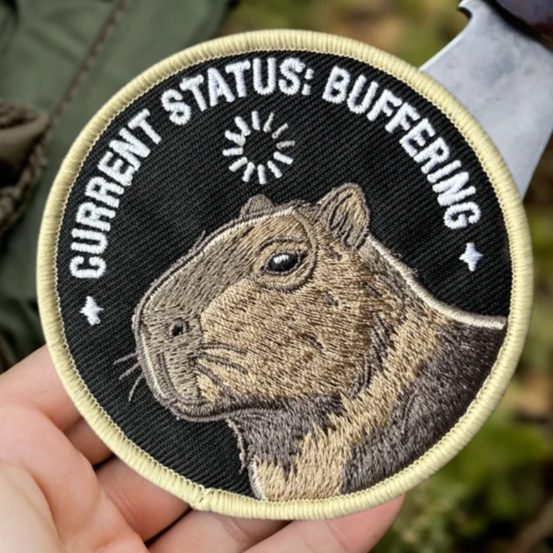 Parche táctico bordado capibara 3D con velcro para brazalete - imagen 3