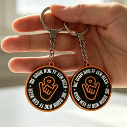 Llavero táctico en silicona con logotipo personalizable – 3D
