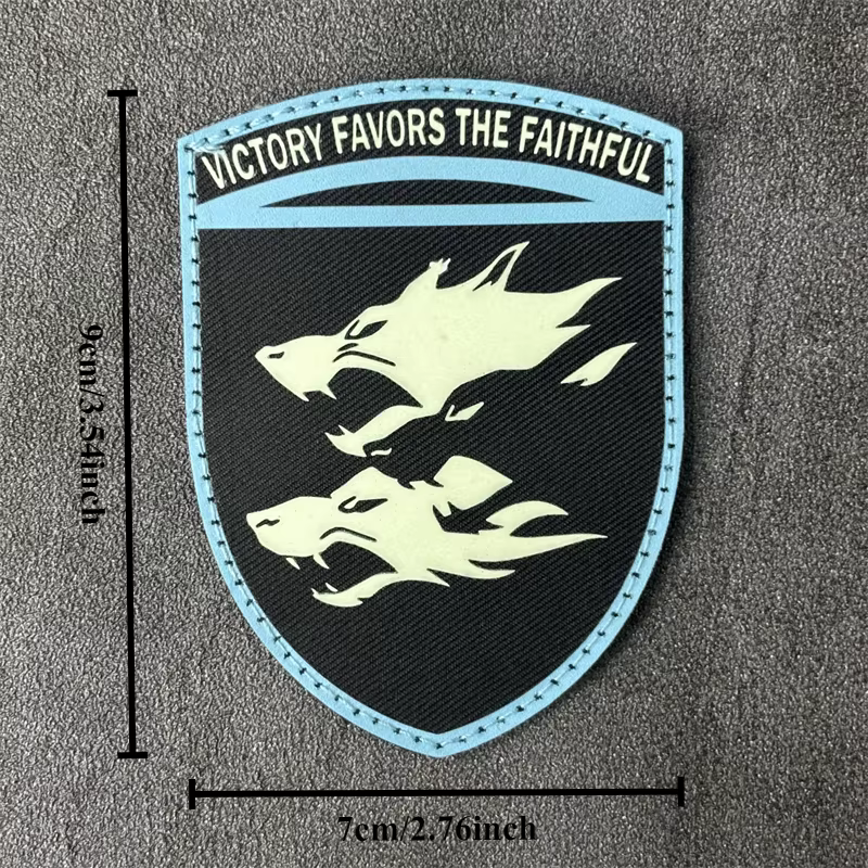 Parche moral táctico Victory Favors The Faithful con velcro - imagen 2