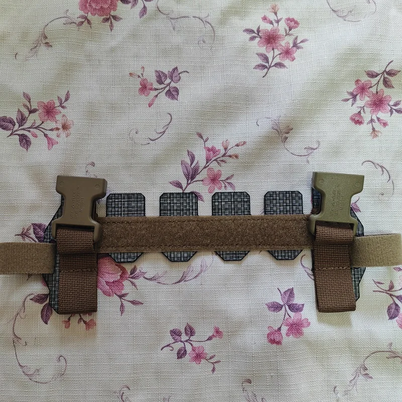 Adaptador panel de pecho para chaleco táctico - imagen 5