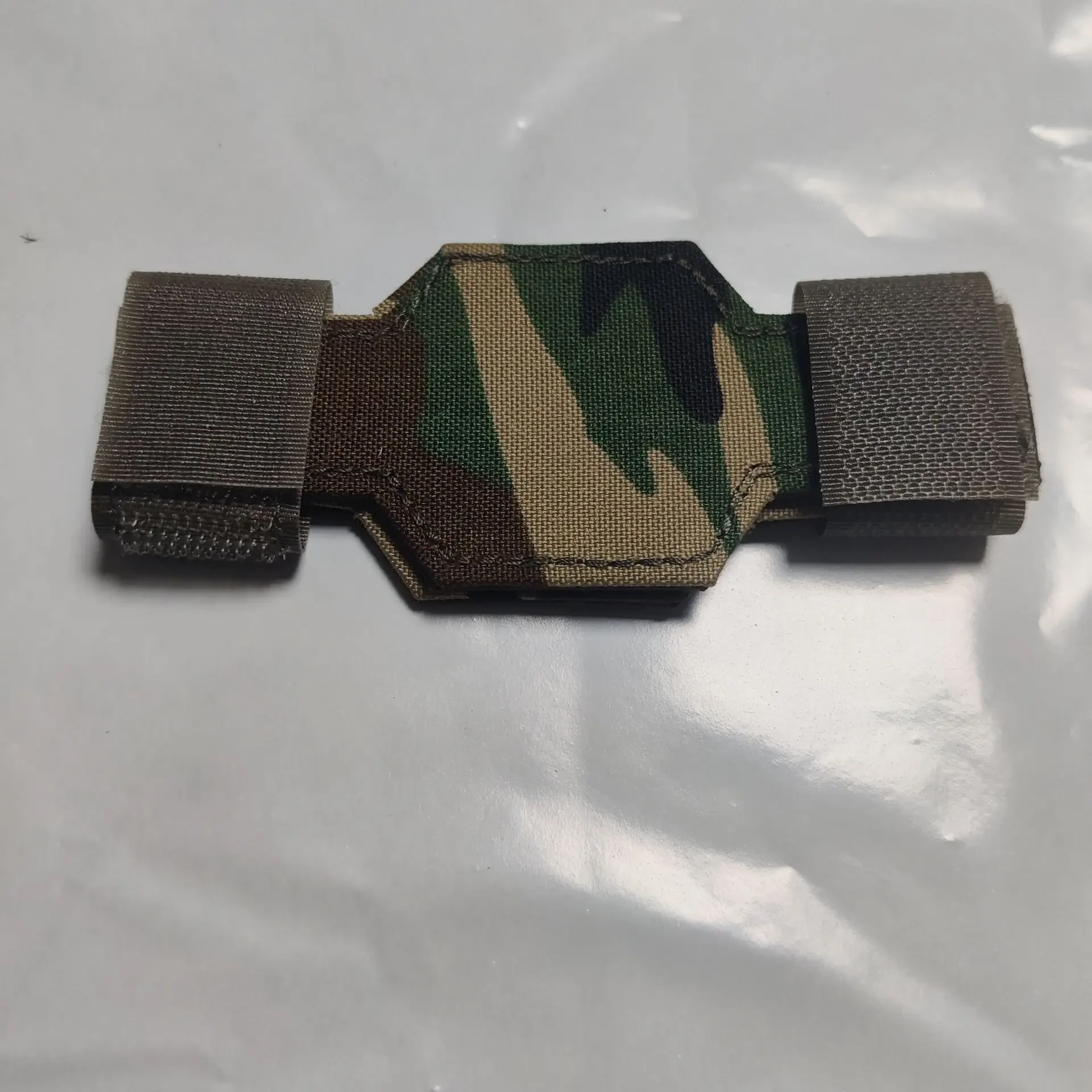 Funda táctica para reloj camuflaje tigre EMR AOR2 con correa - imagen 4